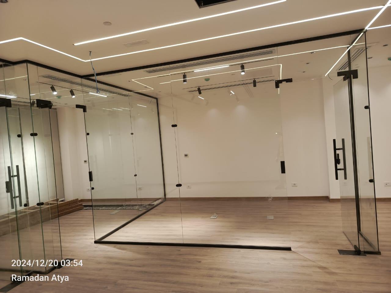 أسقف وسكاي لايت زجاجي • Structural Glass Skylight