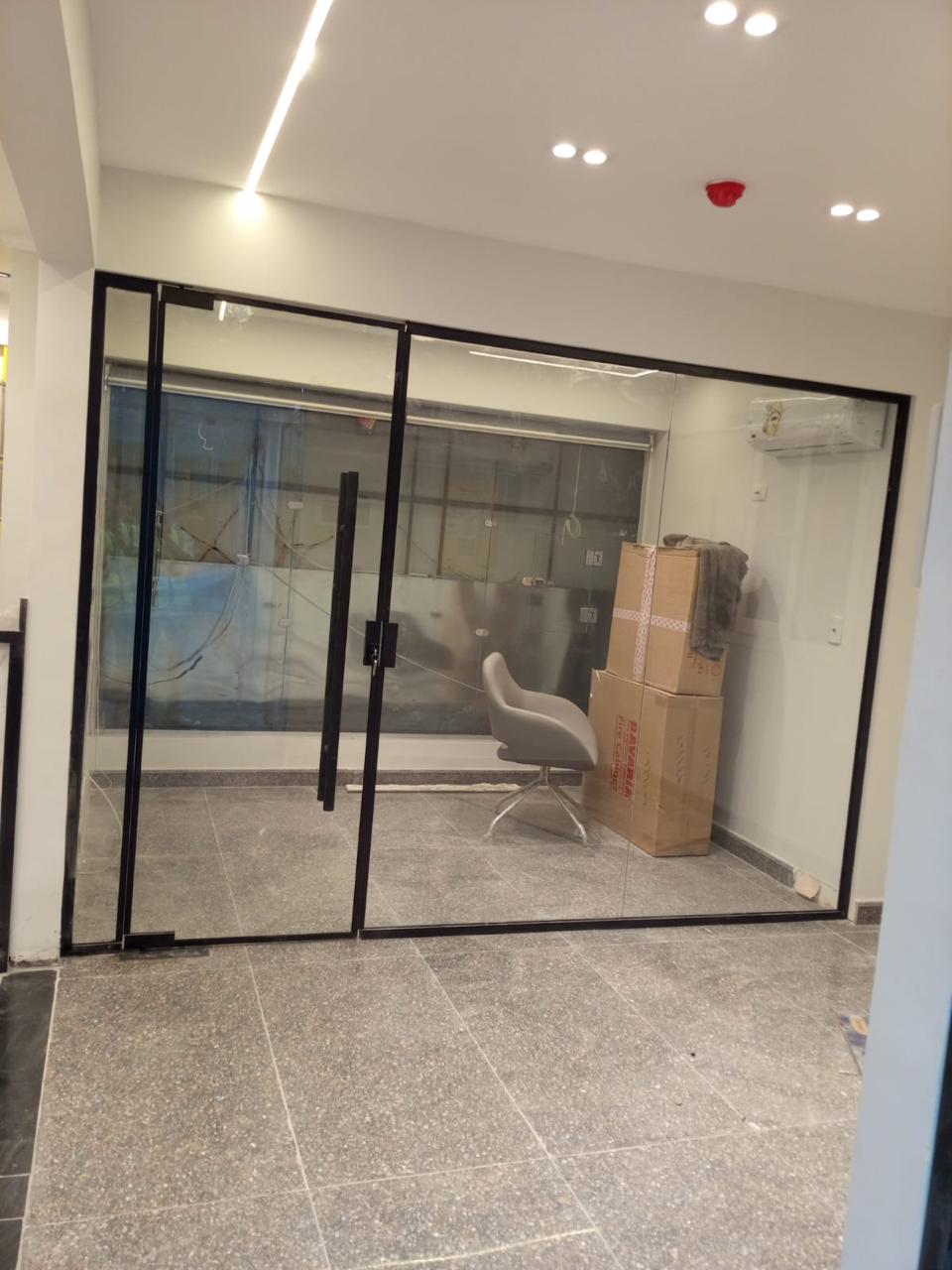 تجليد مرايا وسيكوريت ملون • Decorative Lacquered Glass