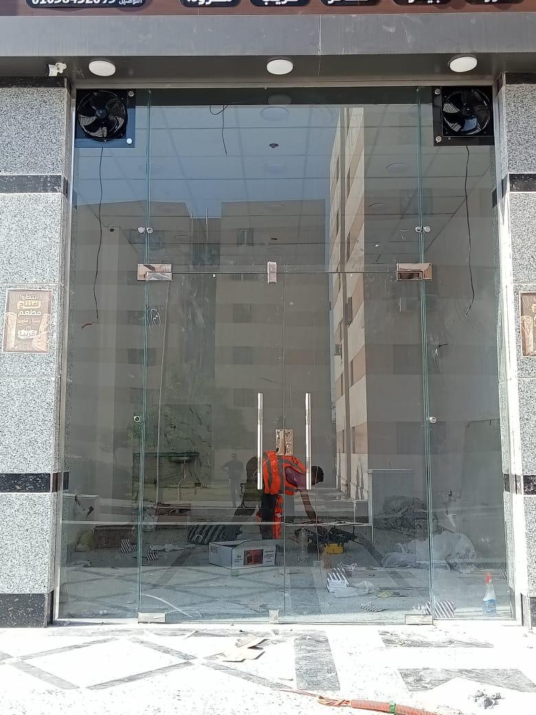 أنظمة سبايدر زجاجية • Spider Glazing System