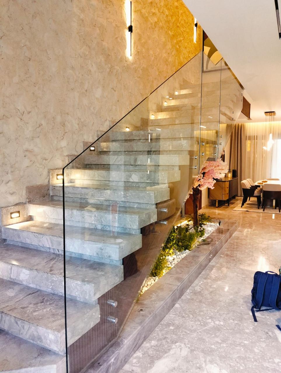 قواطع مكتبية عازلة للصوت • Acoustic Glass Partitions